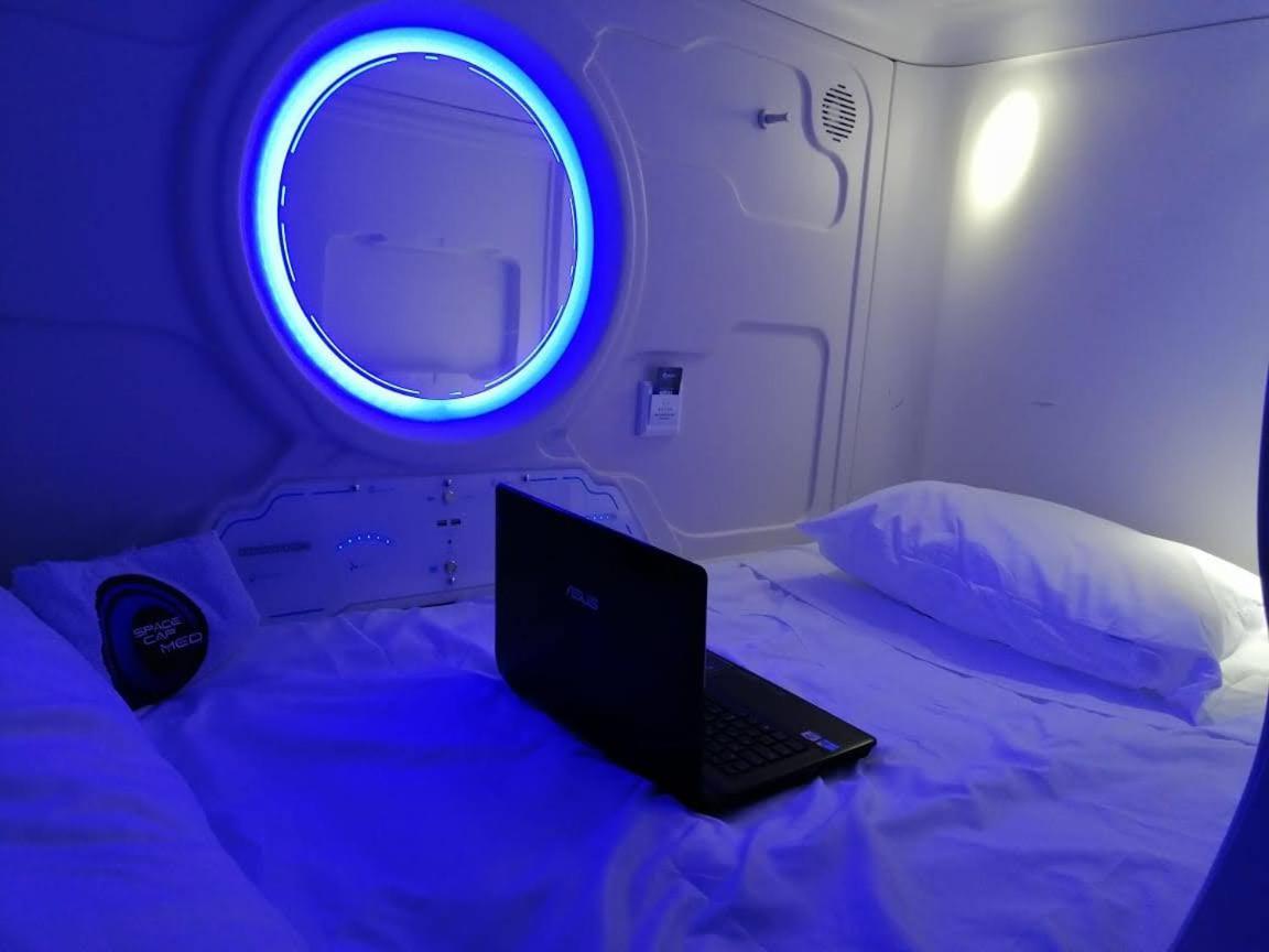 Capsulas Descanso Terminal Богота Экстерьер фото